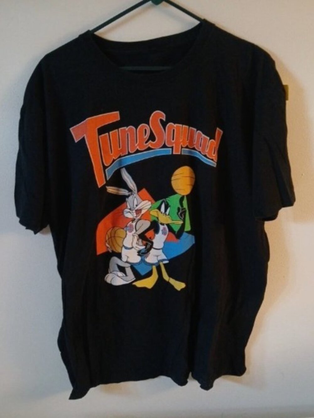 Looney Tunes Tune Squad Tee 🏀 Bugs Bunny Graphic Shirt Black Space Jam Vibes